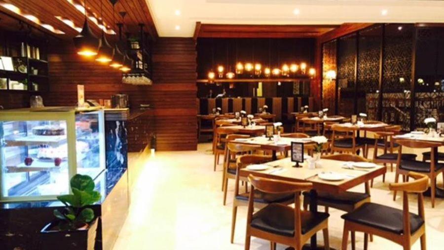 Sabah Oriental Hotel Кота Кинабалу Екстериор снимка